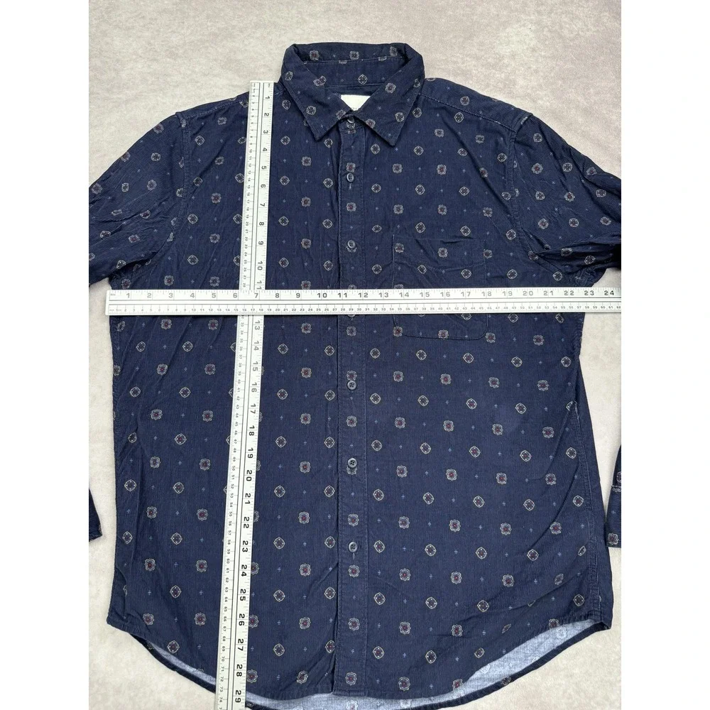 American Eagle Shirt Mens Large Medallion Print Corduroy Button Down Classic Fit
